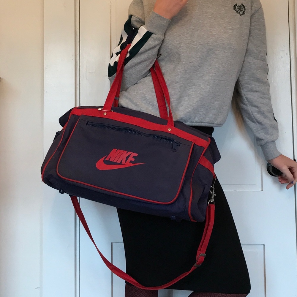 Vintage Nike Weekender